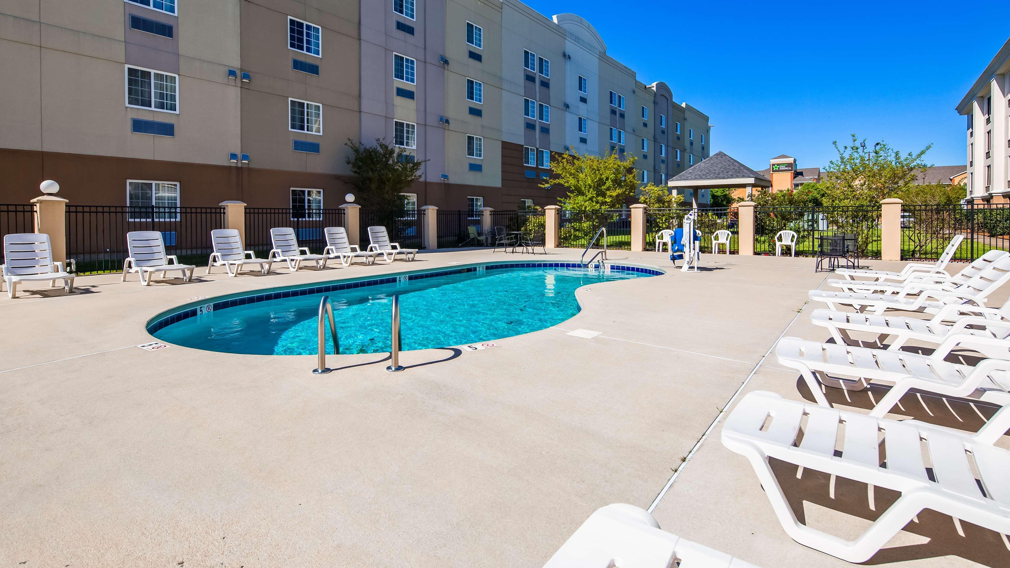 Clarion Pointe Jacksonville Near Camp Lejeune Eksteriør billede